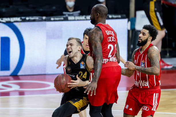 的球员并不 的球员并不