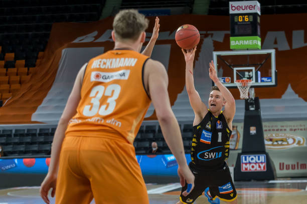 等待合适时 等待合适时